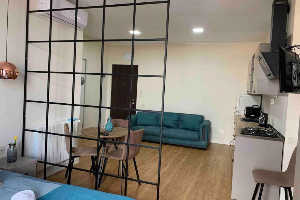 Geverse Apartment Batumi Esterno foto