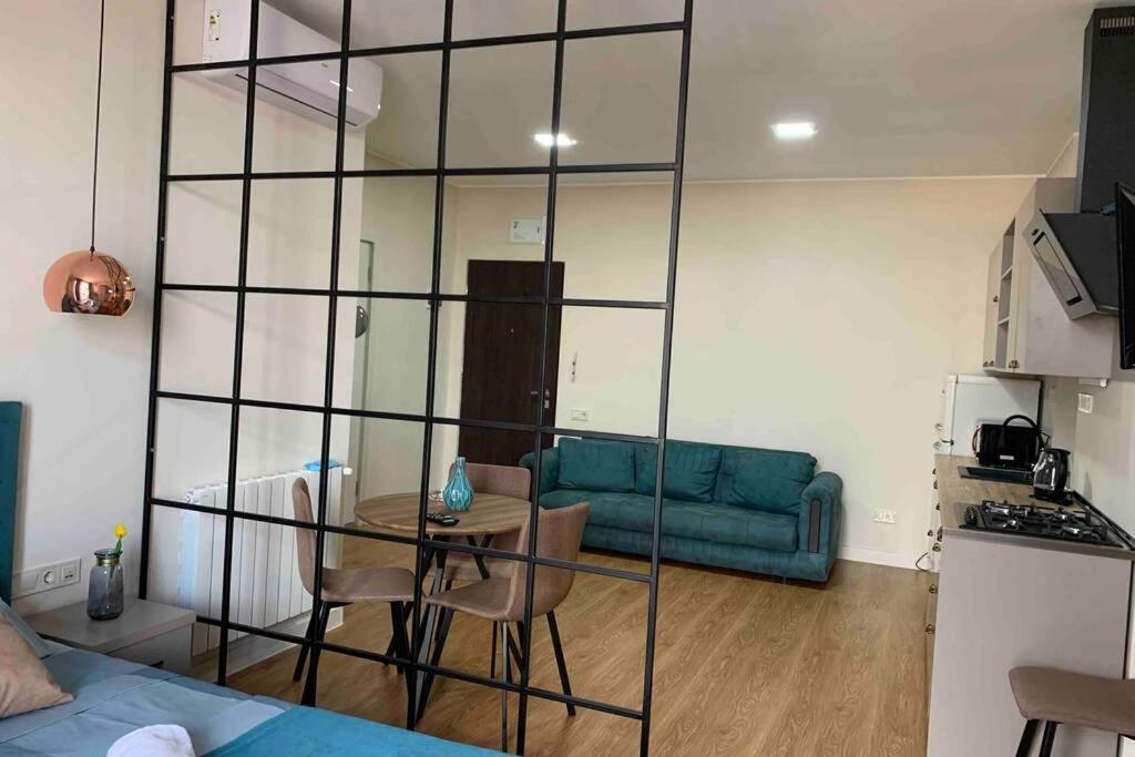 Geverse Apartment Batumi Esterno foto