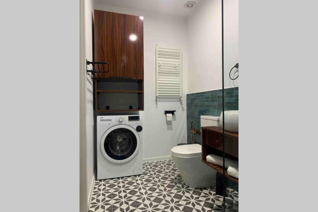 Geverse Apartment Batumi Esterno foto