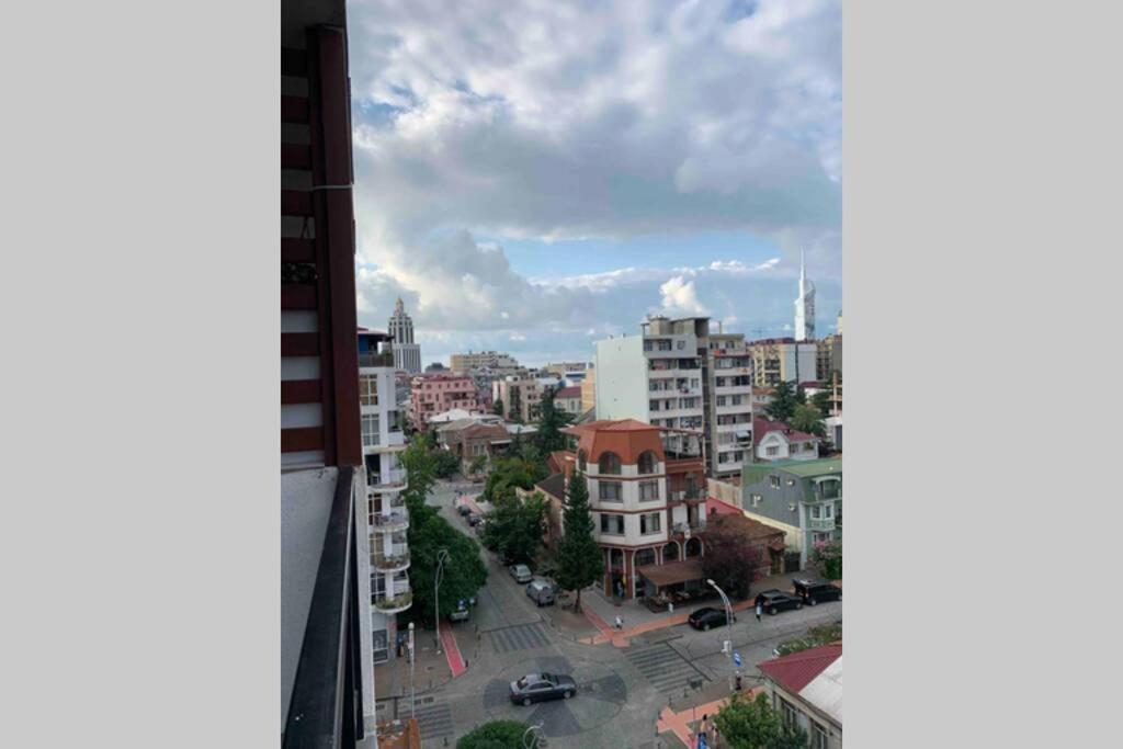 Geverse Apartment Batumi Esterno foto